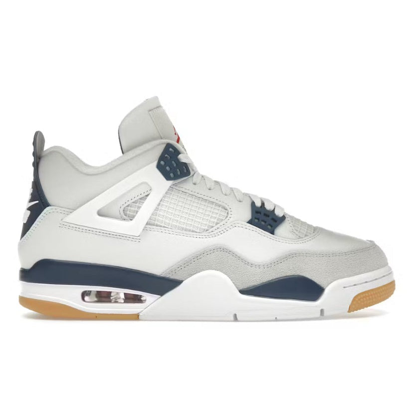 Jordan 4 X Nike SB “Navy” 