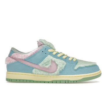 Nike SB Dunk Low “Verdy Visty” Footwear