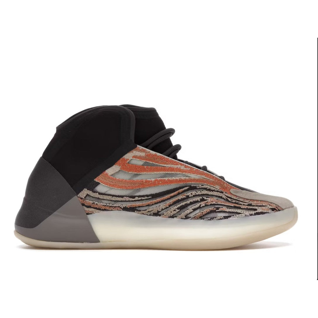 YEEZY QNTM “Flash Orange” Footwear
